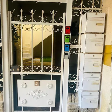 Le Cabanon *